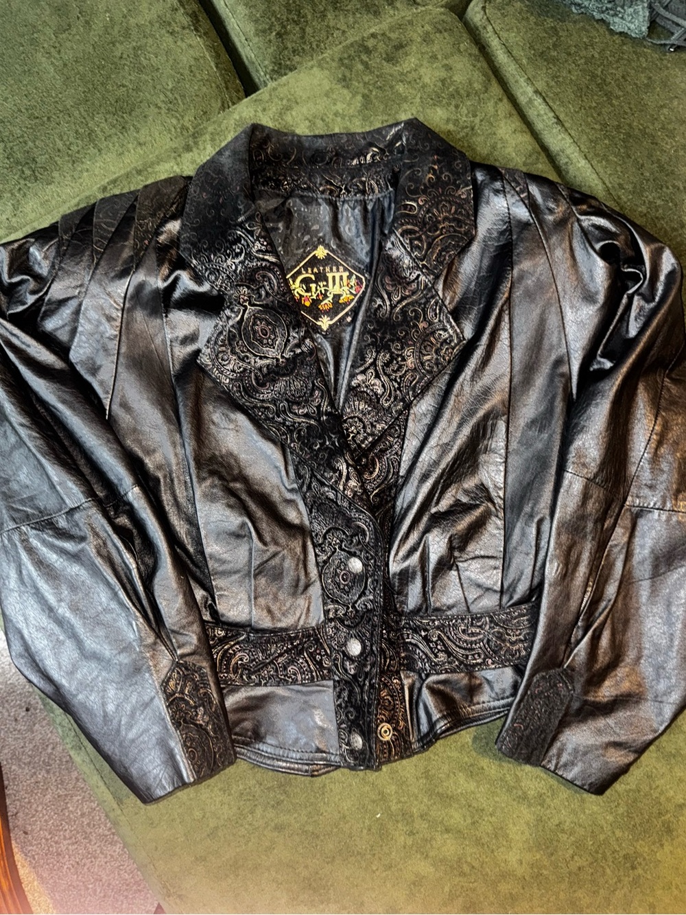 Vintage G-III Black Leather Jacket Shoulder Pads Paisley Accents Women's
